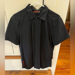 Men’s vintage nylon red label button up